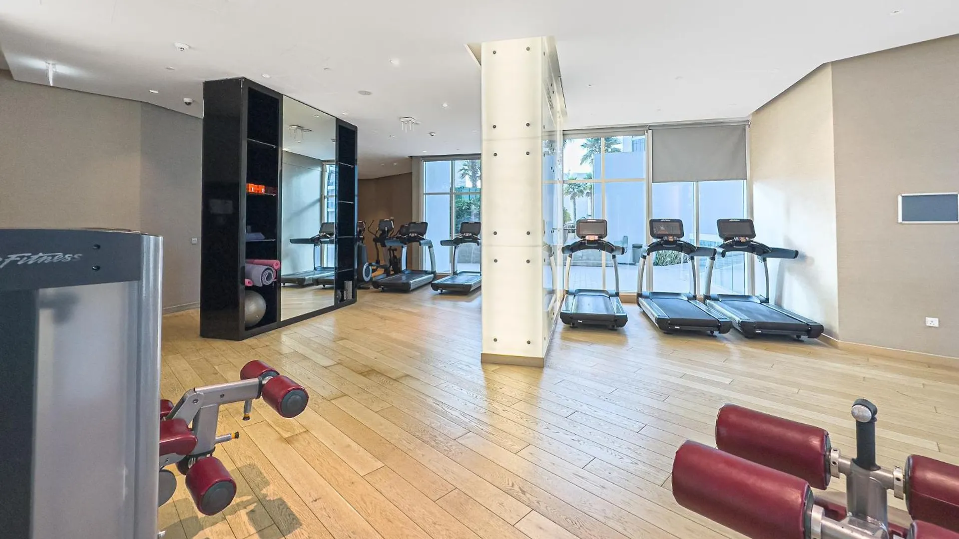 Escape 24 Luxury Studio Damac Maison Prive Business Bay Dubai United Arab Emirates